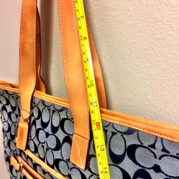 Large Coach logo tote - Picture 5 of 8